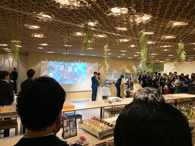 ◆原宿駅から5分、明治神宮前駅から2分の好アクセス
◆最大300名様まで利用ができる広々としたワンフロア